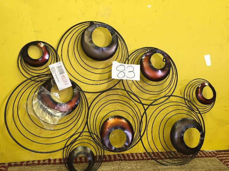 lot 83 image: Metal Wall Dcor