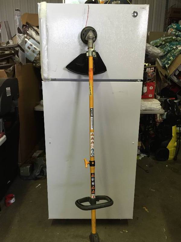 lot 79 image: Ryobi Gas Weed Eater