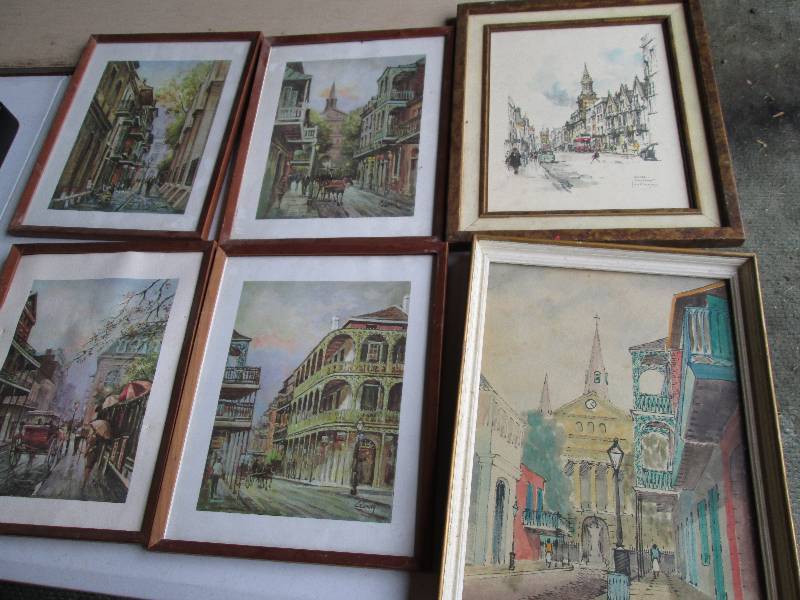Lot of framed vintage street scenes...