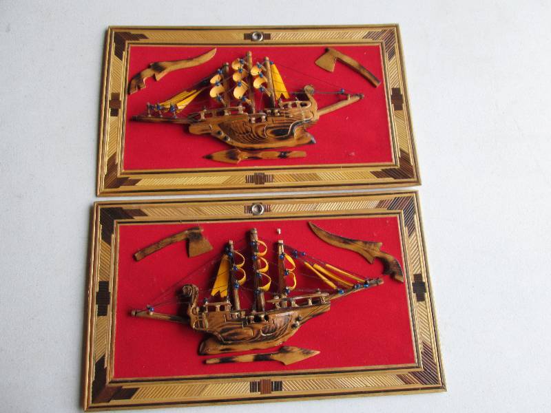 Lot of 3 dimentional boats on frame...