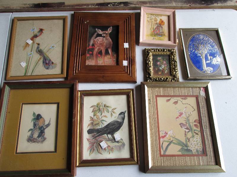 Lot of assorted bird art...