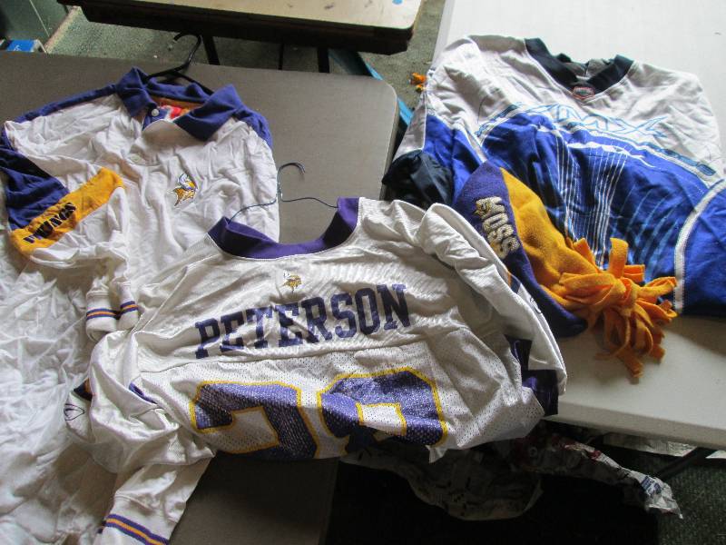Randy Moss, Adrian Peterson, and vi...