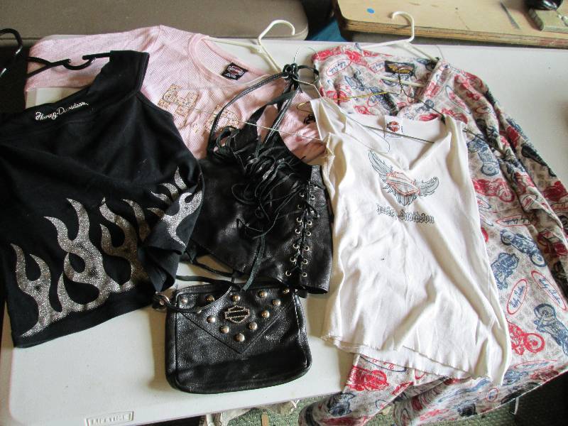 Lot of ladies Harley Davidson tops ...
