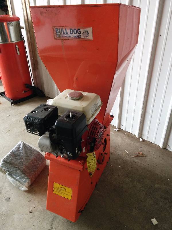 Wood Chipper  Leaf mulcher