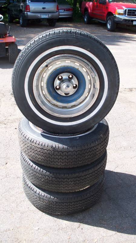 Chrysler wheels