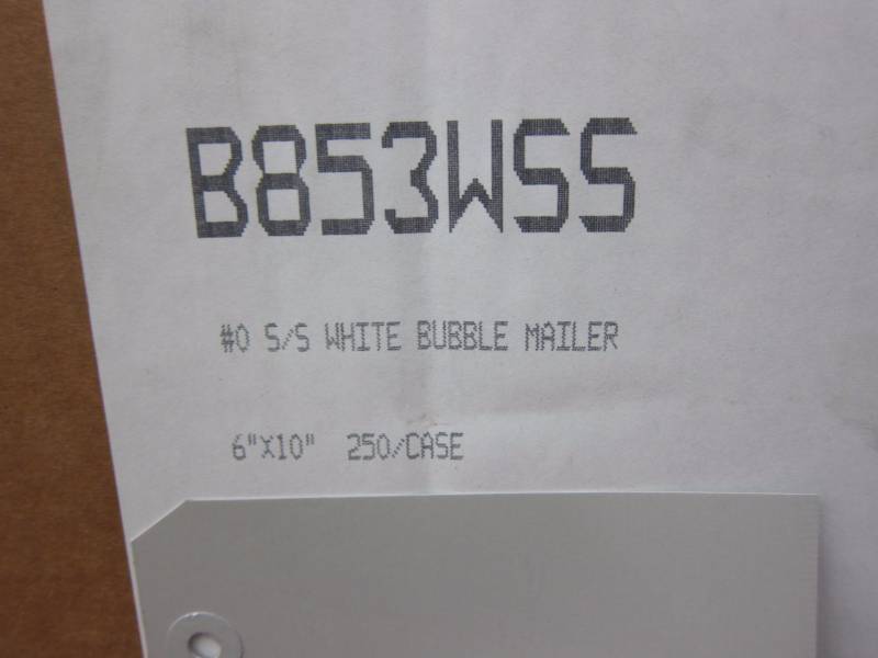 #0 White Bubble Mailers
