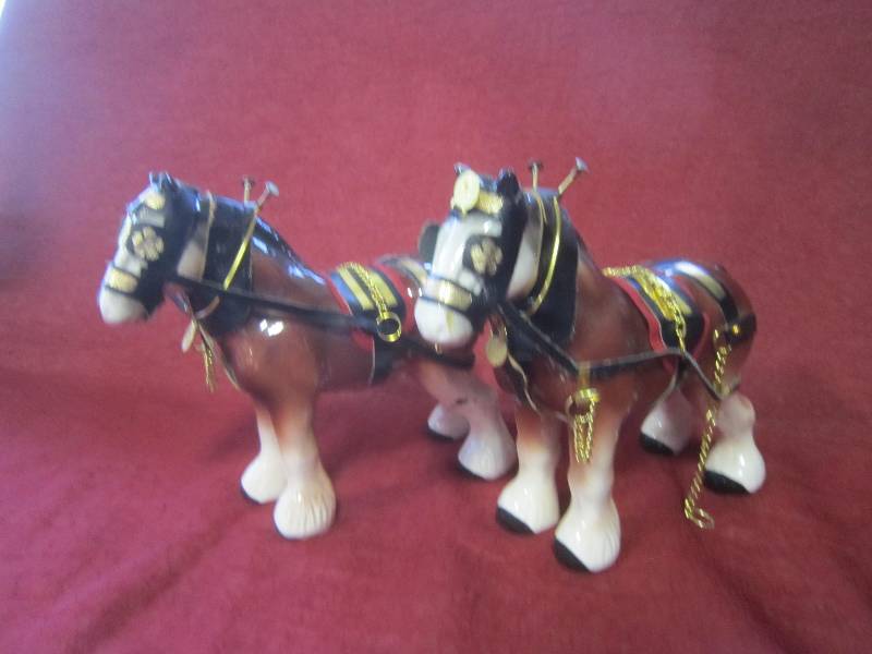 2 Clydesdale horses