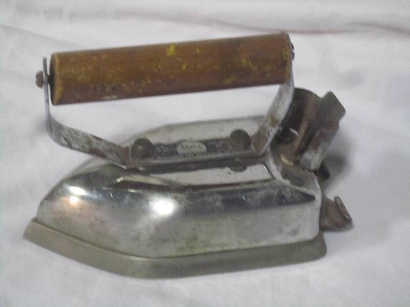 Collectible Electric Iron