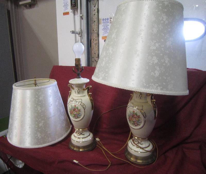 2 Victorian Lamps