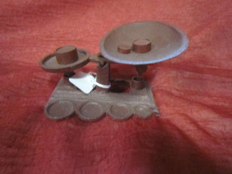 Cast Iron Scale
