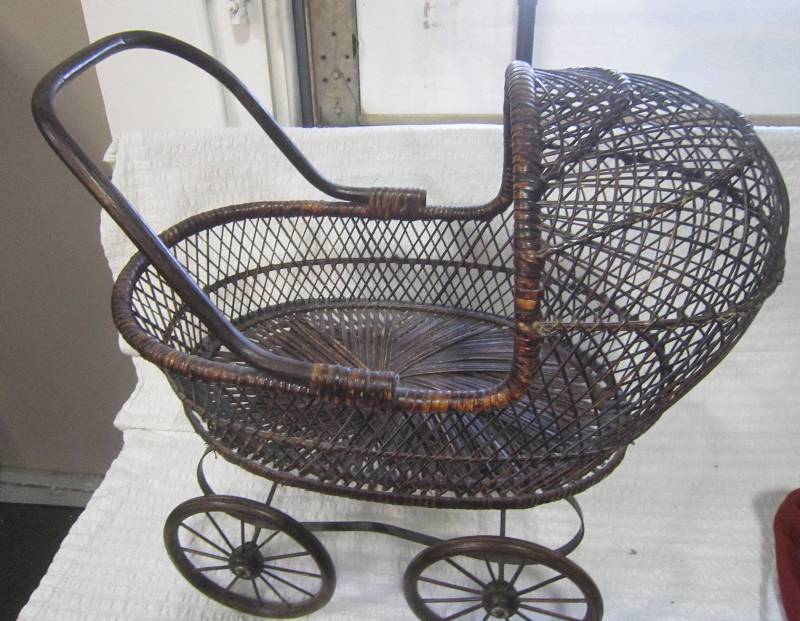 Doll Carriage