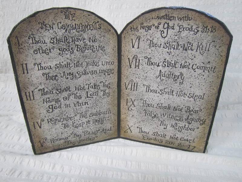 10 commandments Plaque