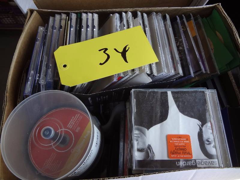 lot 34 image: CDs