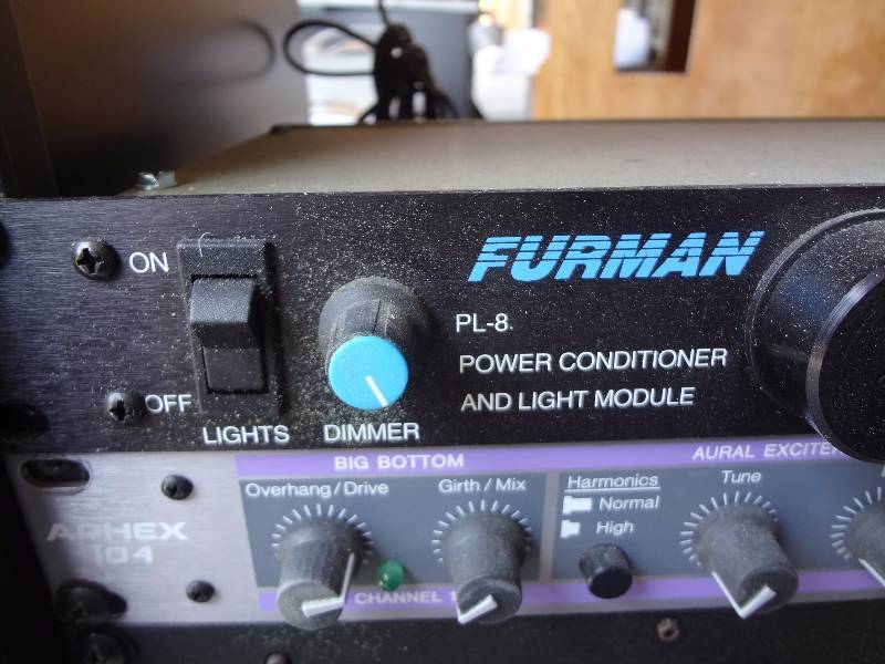 lot 79 image: Furman PL-8