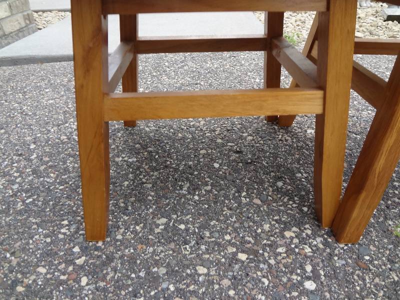 lot 187 image: Two Stools, Ford GT90