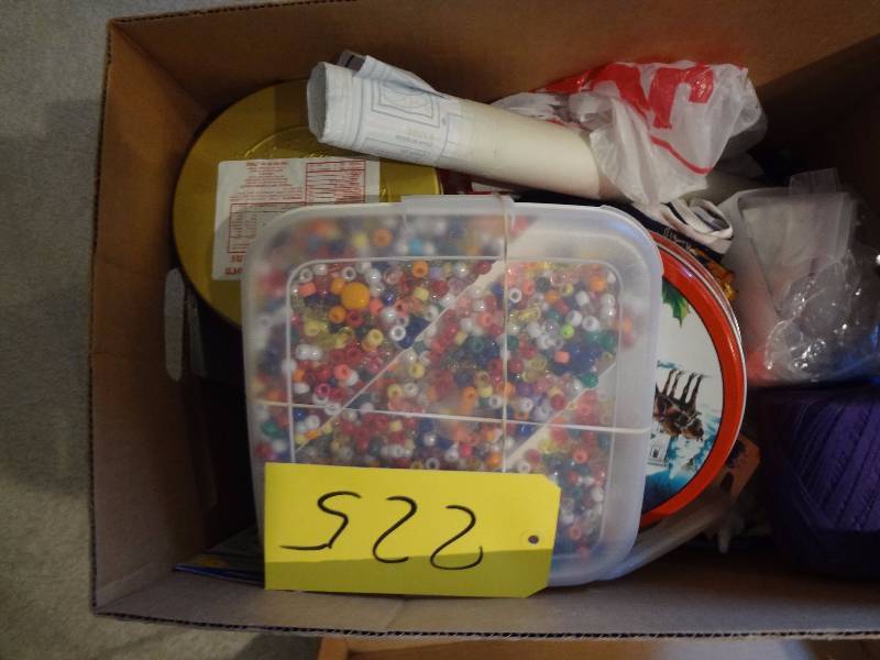 lot 225 image: Lot of Craft Stuff
