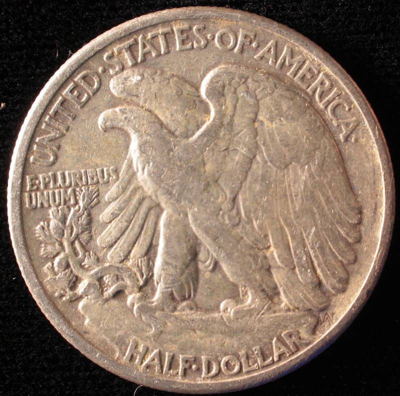 1942 WALKING LIBERTY SILVER HALF DOLLAR FINE