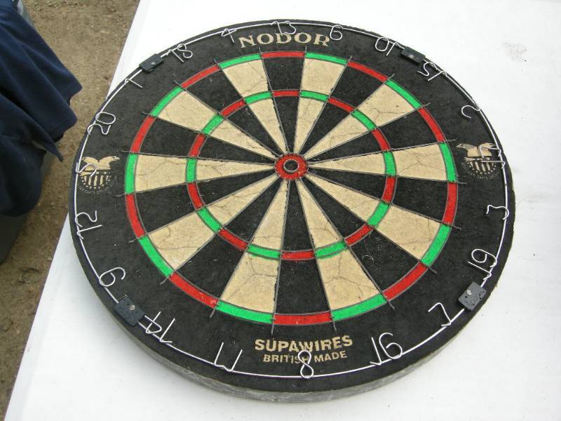 lot 65 image: Nodor dartboard