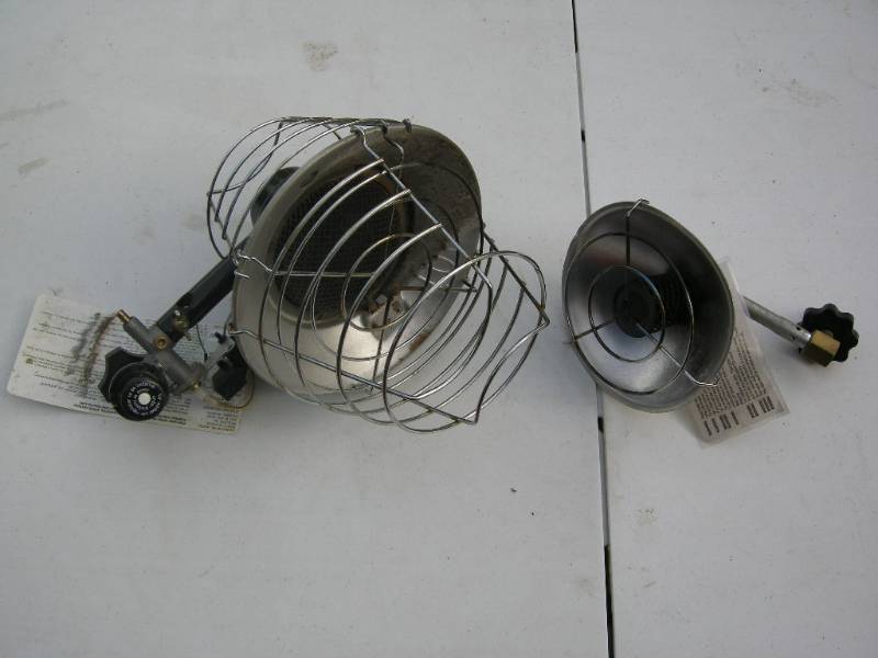 lot 78 image: Propane heater heads