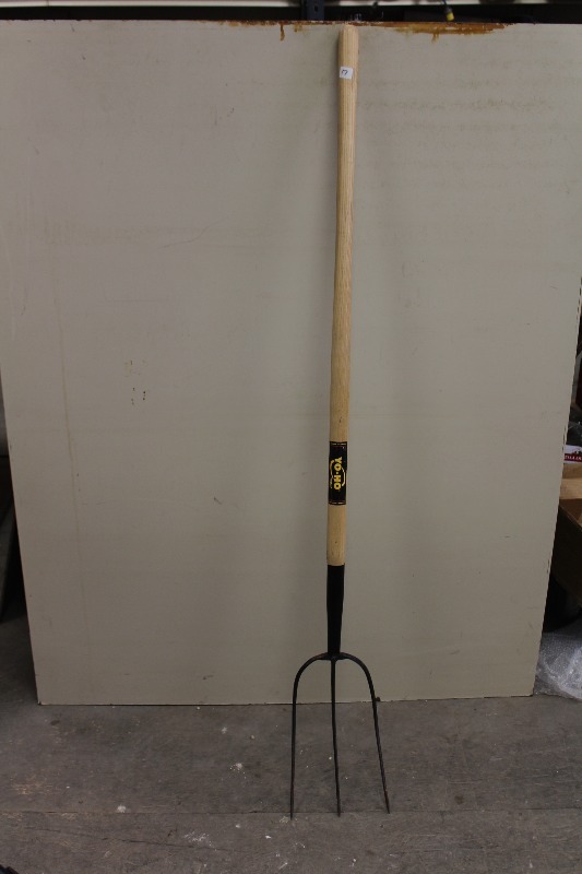 NEW Pitch Fork