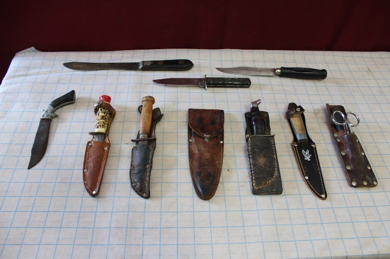 Lot of Vintage Knives