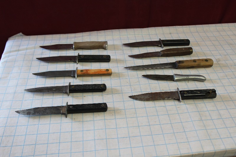 Lot of Vintage Knives