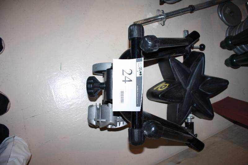lot 24 image: CycleOps Bicycle Stand.