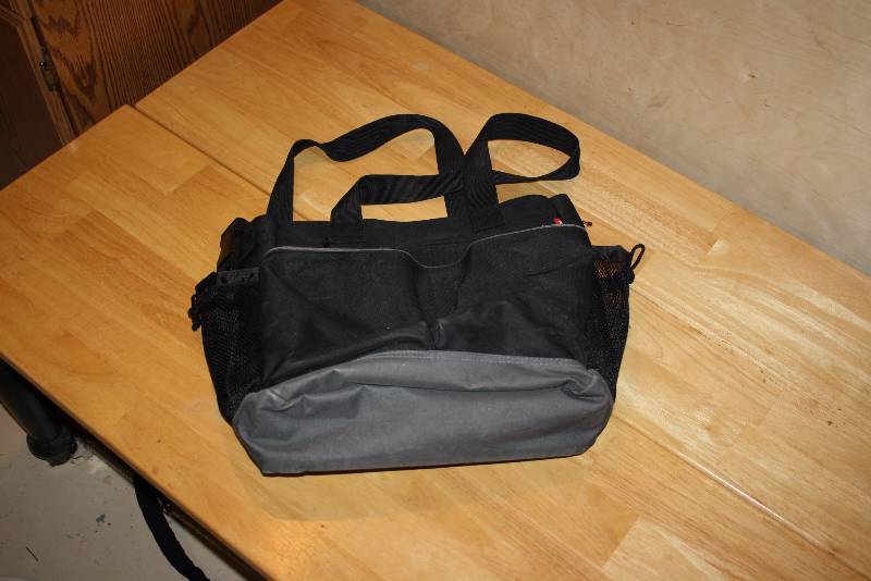 lot 37 image: Diaper Bag wHandles & Pockets Black.