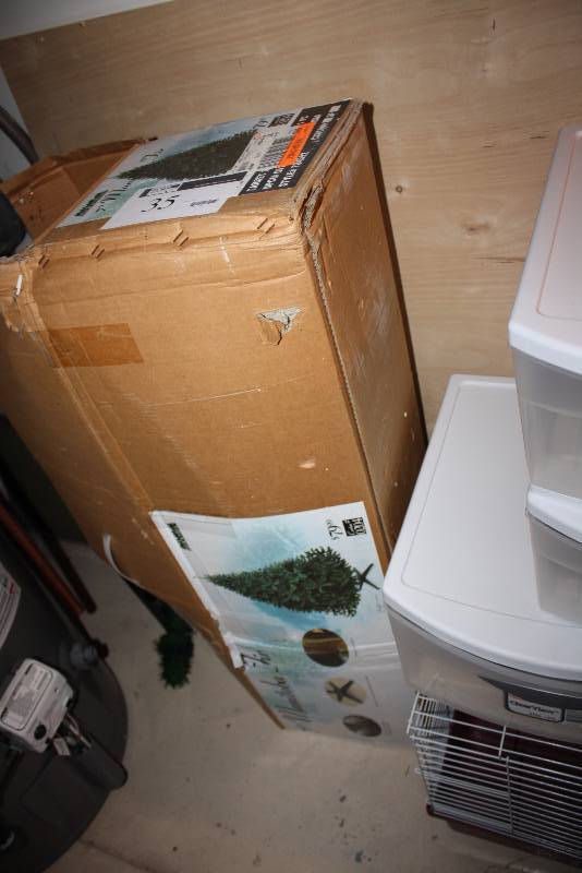 lot 35 image: Artificial Christmas Tree 7 Fir Style.