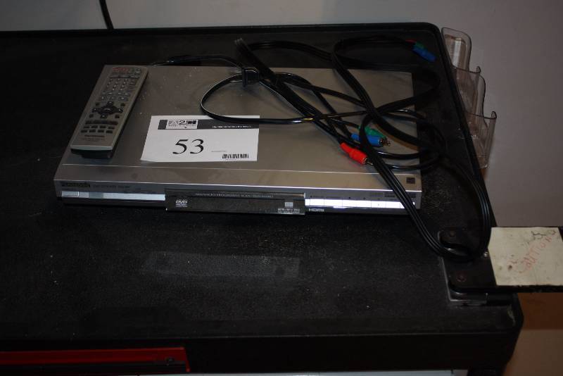 lot 53 image: Panasonic DVD-S97 DVDCD Player AC-120V 17W 60Hz Includes Cords.