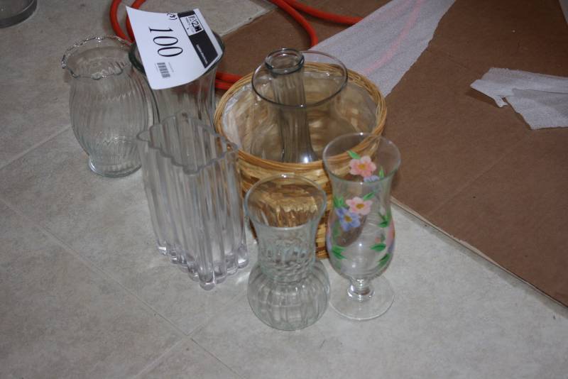 lot 100 image: Lot of (8) Including Glass Vases Wicker Basket Trash Can.