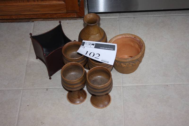 lot 102 image: Lot of (7)Including Decorative Wooden Cups Bowls Knapkin Holder.