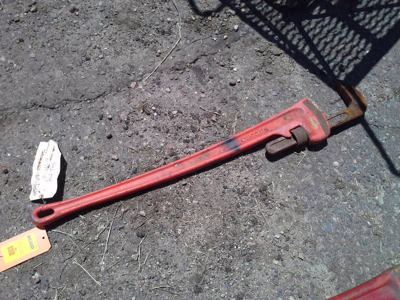 lot 39 image: Large Rigid Pipe Wrench