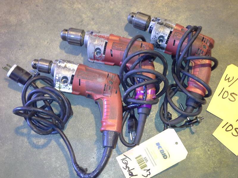 lot 105 image: Milwaukee Drills (3)