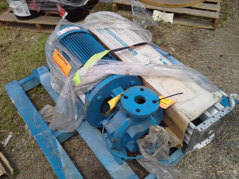 lot 71 image: Motors (2)