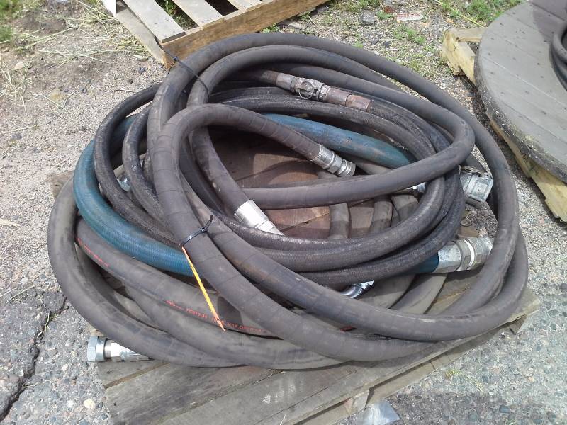 lot 72 image: Pallet Lot of Hose