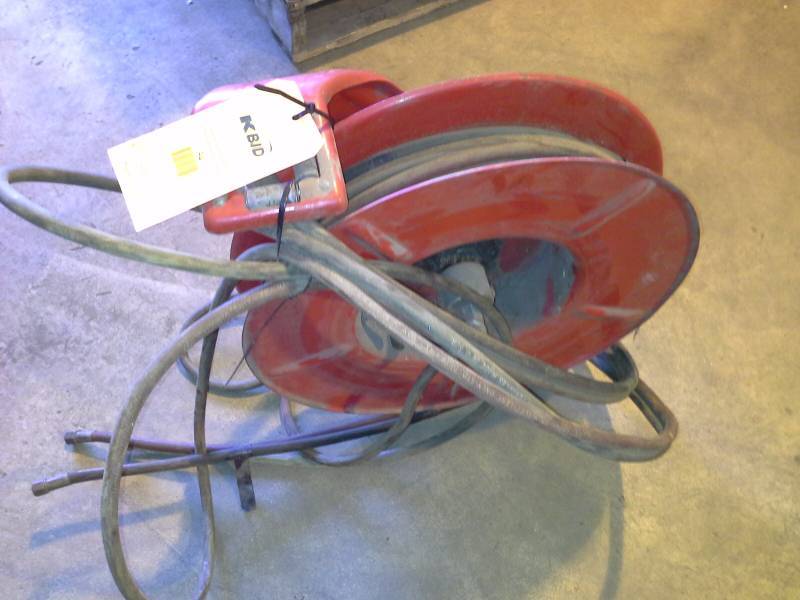 lot 94 image: Speedaire Welding Hose Reel