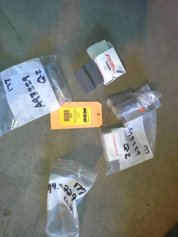 lot 115 image: Hardware