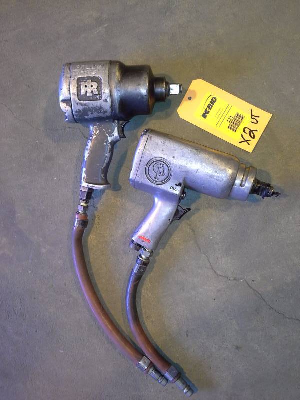 lot 121 image: Pnumatic Tools (2)