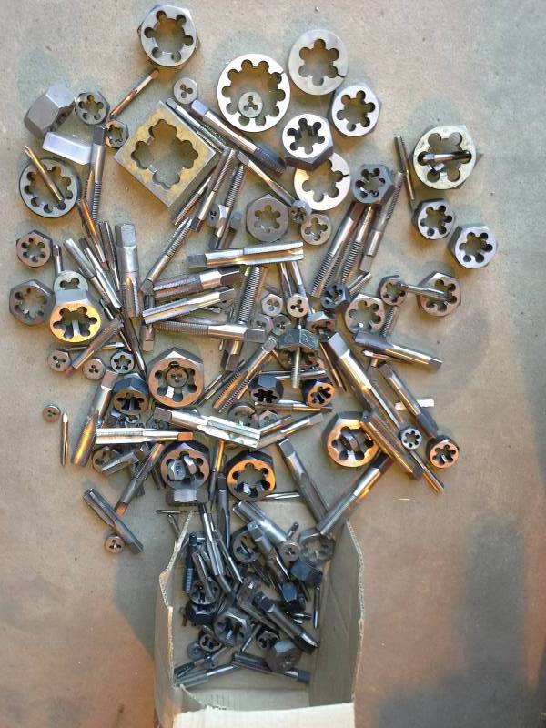 lot 130 image: Box of Taps and Dies
