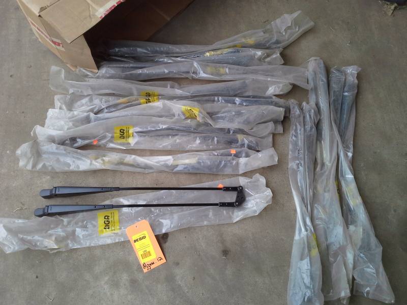 lot 148 image: Wiper Brackets (12)