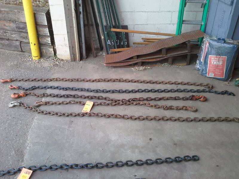 lot 156 image: Chain Lengths