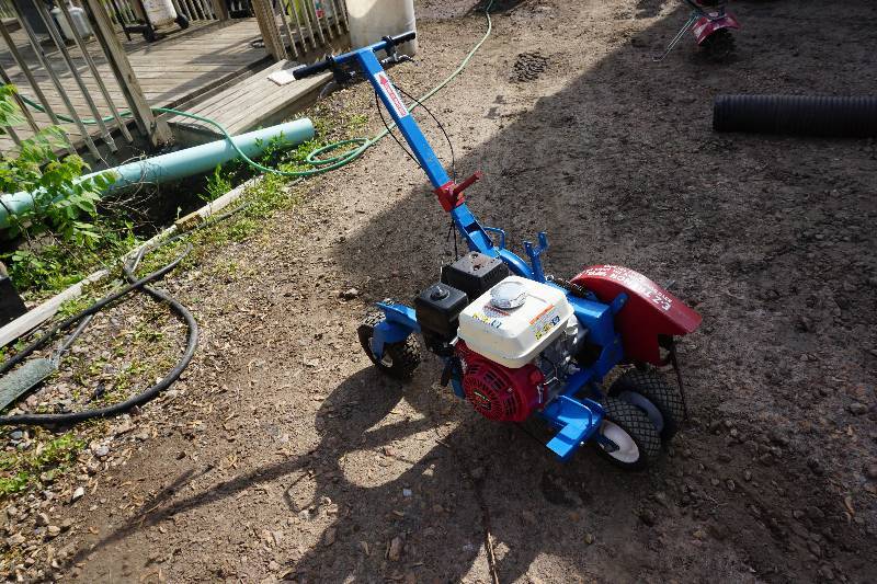 landscape lighting wire trencher ez trencher model tp310 power cable installer trencher large construction landscape landscape lighting wire trencher ez trencher model tp310 power cable installer trencher large construction landscape