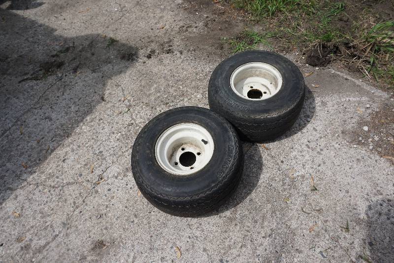 lot 50 image: Set of 4 Carlisle Links Golf CartTrailer Tires and Rims