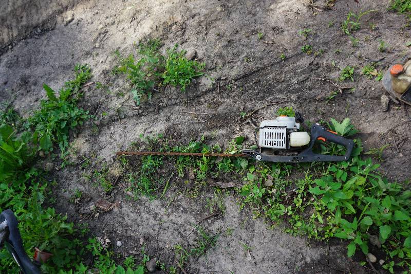 lot 90 image: Echo Hedge Trimmer