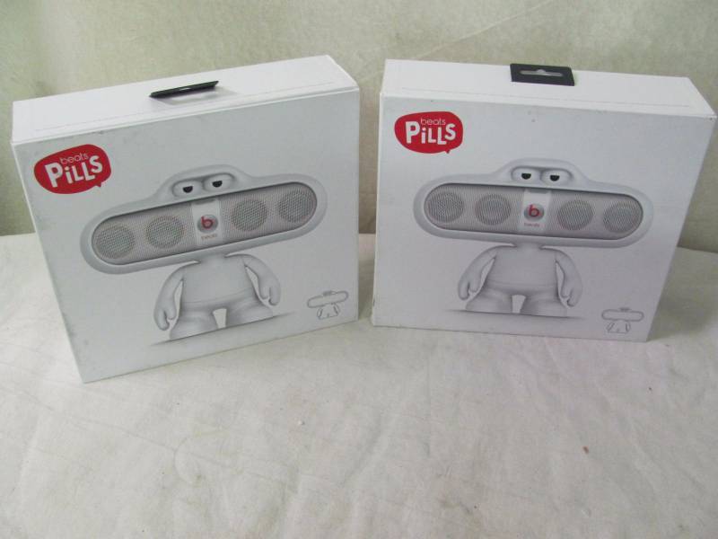 LOT OF 2 Beats Pill Dude  White