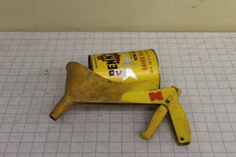 Vintage Oil Can OpenerDispenser
