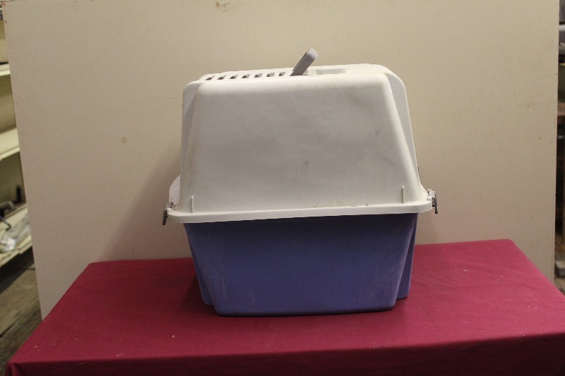 Litter Box with Top