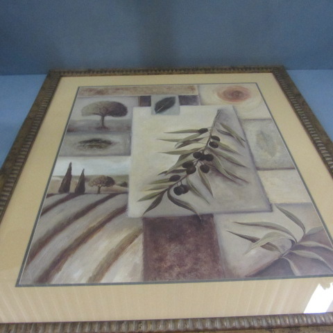 lot 34 image: Artwork