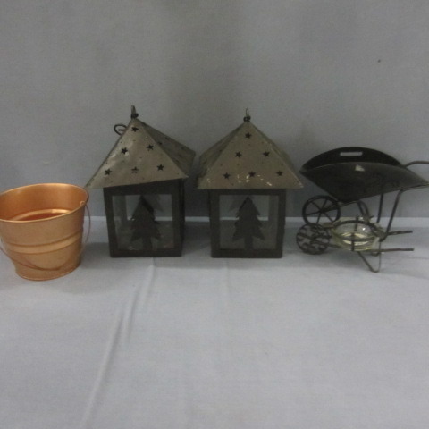 lot 48 image: Planters, Candle Holders